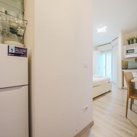 Cristel Apartment - 15 Min Da Milano Кормано Экстерьер фото