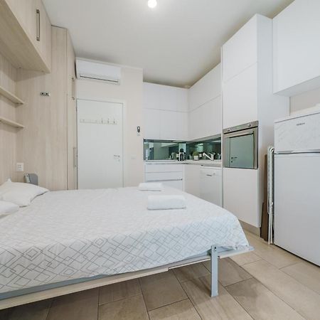 Cristel Apartment - 15 Min Da Milano Кормано Экстерьер фото