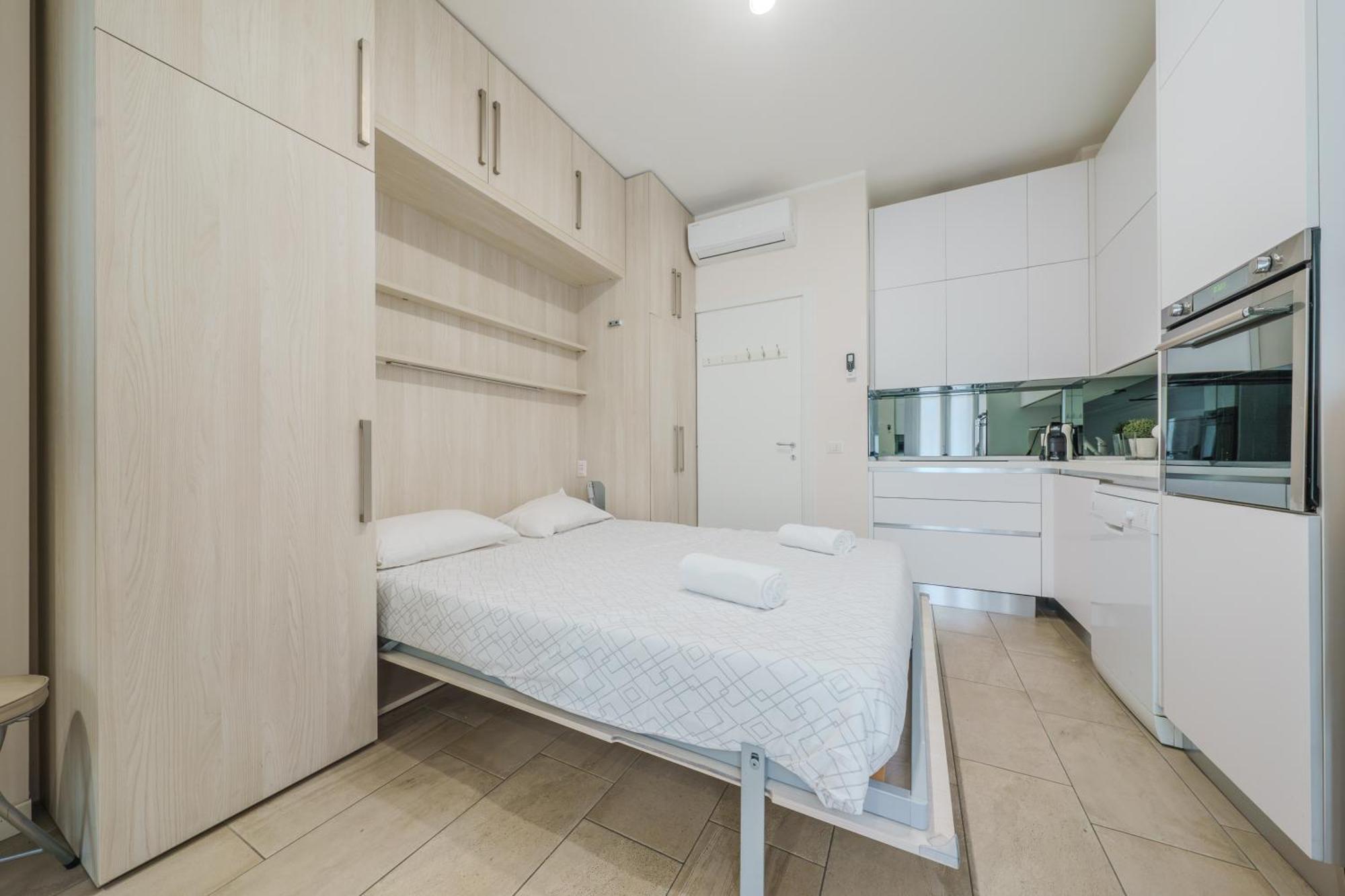 Cristel Apartment - 15 Min Da Milano Кормано Экстерьер фото