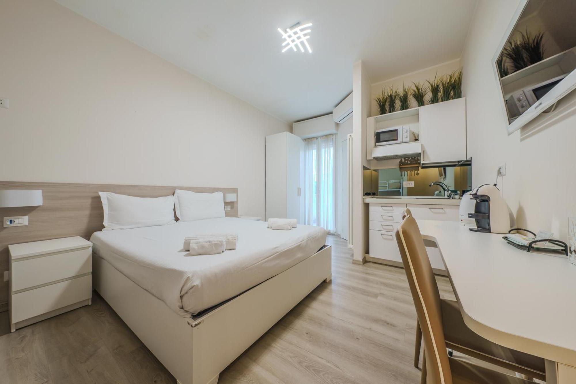 Cristel Apartment - 15 Min Da Milano Кормано Экстерьер фото