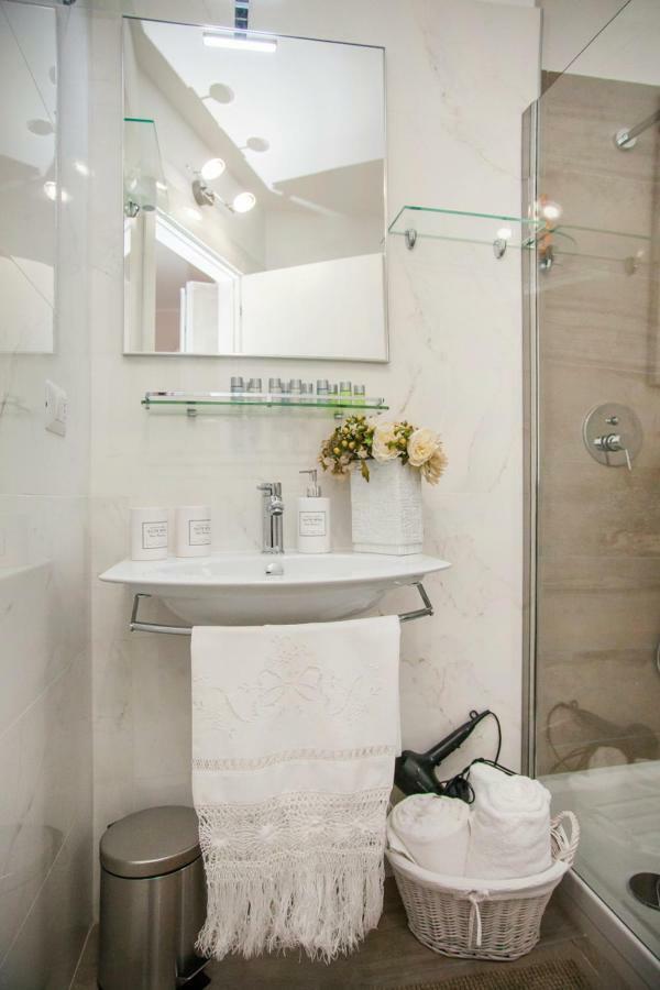 Cristel Apartment - 15 Min Da Milano Кормано Экстерьер фото