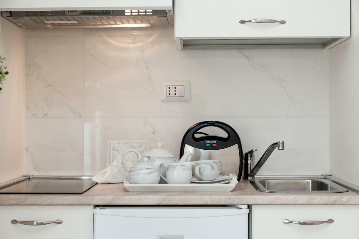 Cristel Apartment - 15 Min Da Milano Кормано Экстерьер фото